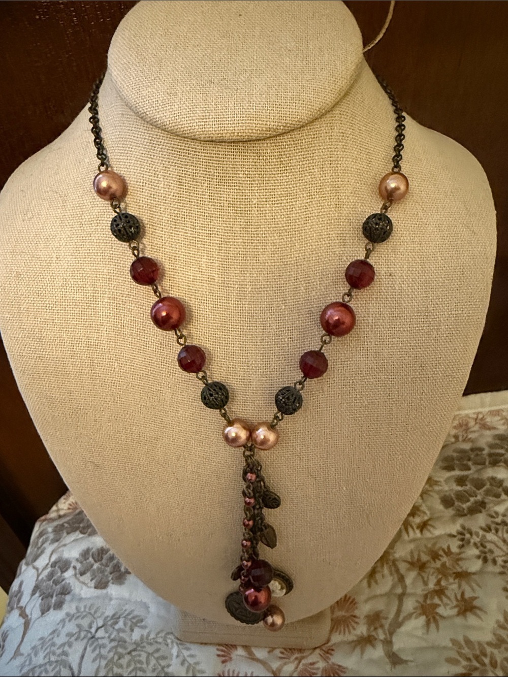 Vintage-Inspired Pink Pearl and Garnet Bead Women's Necklace